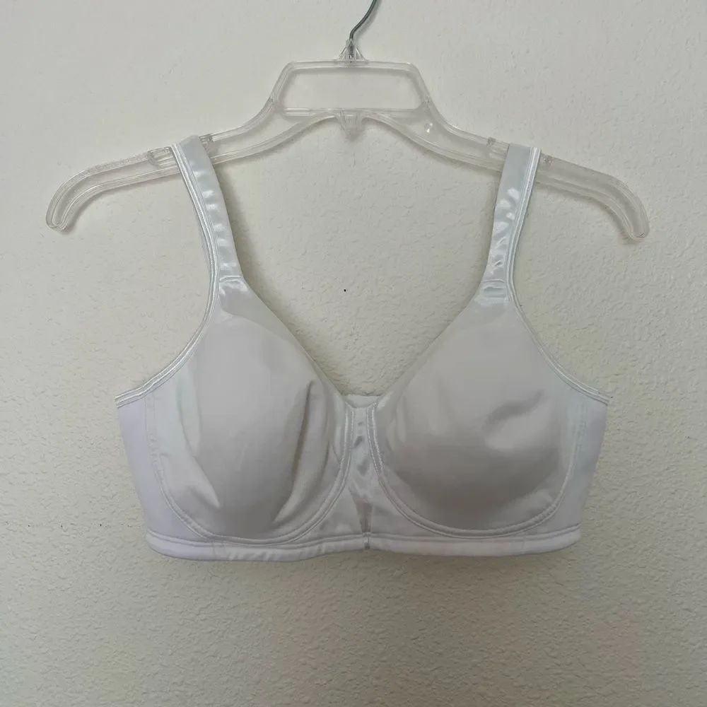 Playtex 18 Hour Ultimate Shoulder Comfort Wirefree Bra, White, 36C